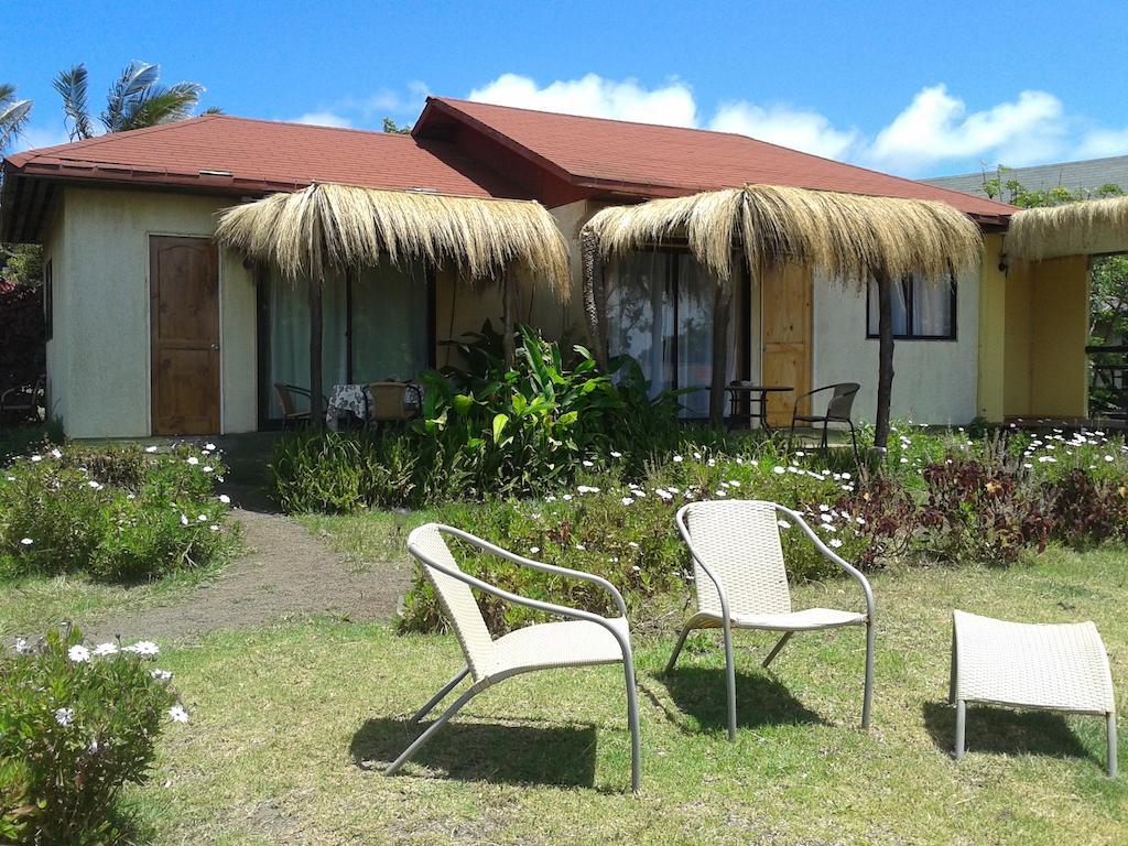 Hostal Sunset Hanga Roa Esterno foto